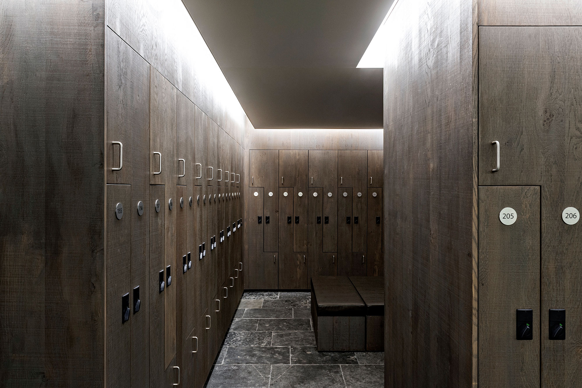 Design: 3Architecten - Realisation: De Laere Decor - Photo: Klaas Verdru